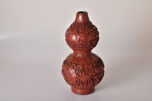 深圳雍乾盛世秋拍精品 剔紅山水葫蘆瓶與麥秸畫的藝術(shù)對話